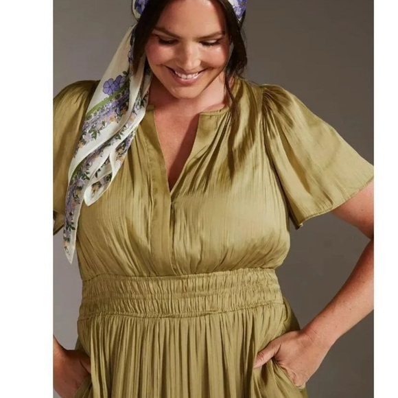 Anthropologie Somerset Satin Maxi - Green - Picture 2 of 6